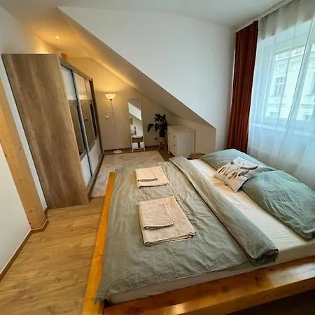 Apartment Cozy Flat In The Center
